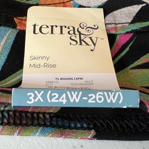 Terra & Sky NWT High Waist Jeggings In Tropical Print Plus Size 3X (24W-26W) New - Picture 6 of 10